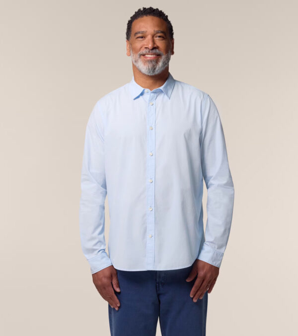 Men‘s Poplin Shirt light blue - Image 8