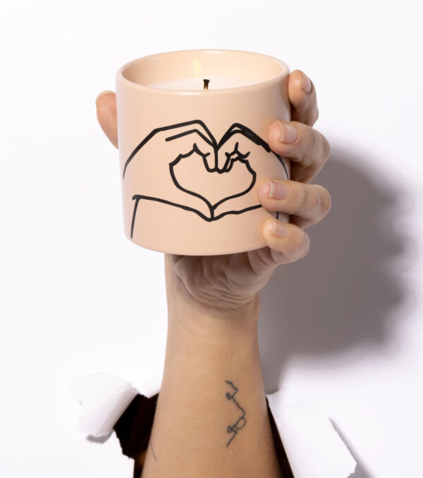 Impressions Love Ya Scented Candle - Image 2