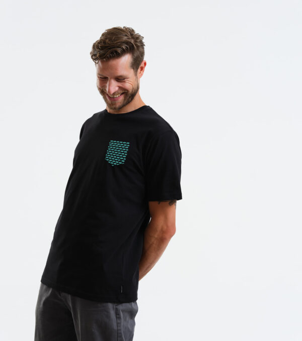Shirt Playful Pocket Schwarz – Bild 4