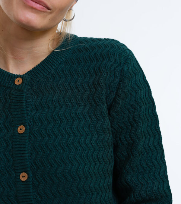 Cardigan Penny dark green with fine zig-zag pattern - Image 2