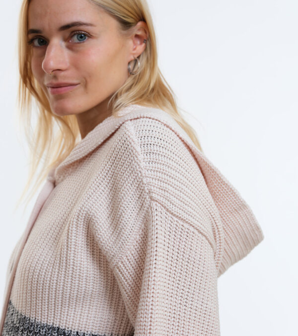 Oversize-Cardigan Winnie mit Kapuze ivory-schwarz – Bild 4