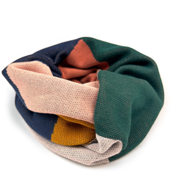 Loop Carberry Fields made of fine Jacquard knit - Image 2