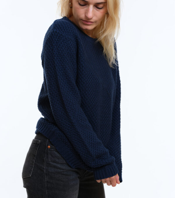 Knitted Pullover Lamona navy blue - Image 2