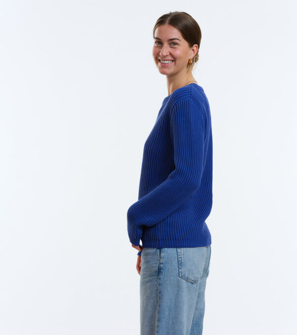Knitted Pullover Lamona ultramarin - Image 5