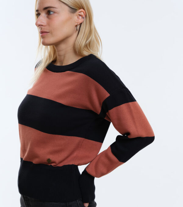 Short knitted Pullover May block stripes