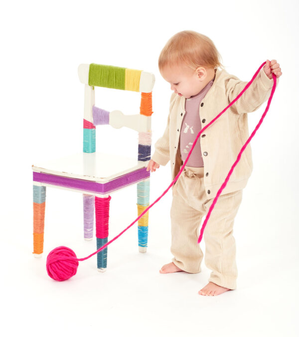 Cremefarbene Babyjacke aus kuschligem Nickistoff – Bild 3