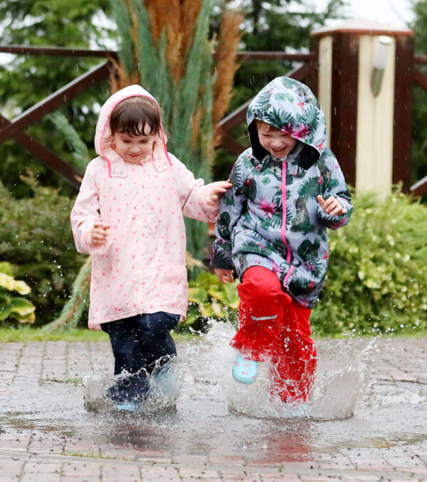 Grow-with-me Children‘s Rain Pants, Red - Image 6
