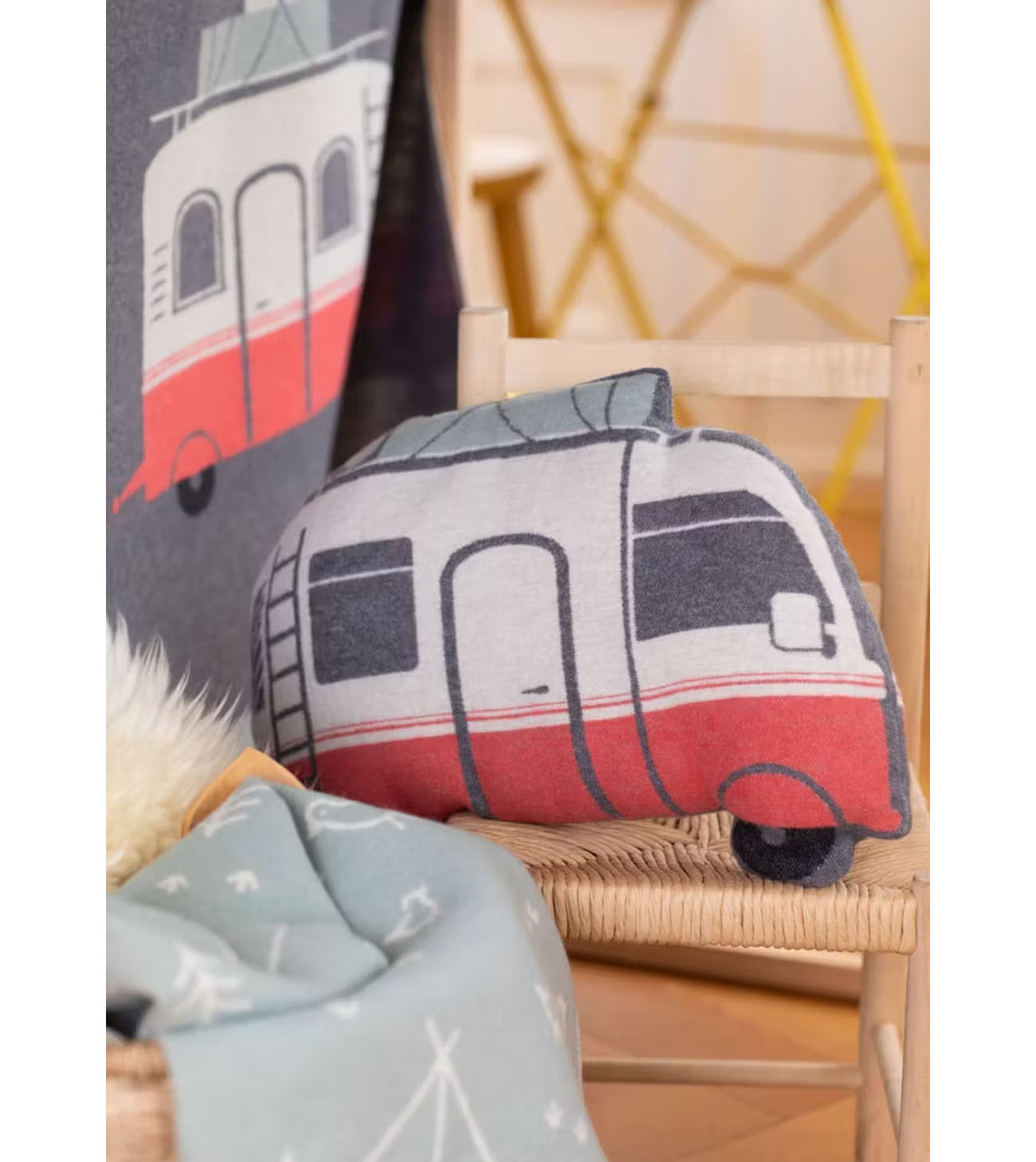 Großes gefülltes Kissen "Camper", 33 x 43 cm – Bild 3